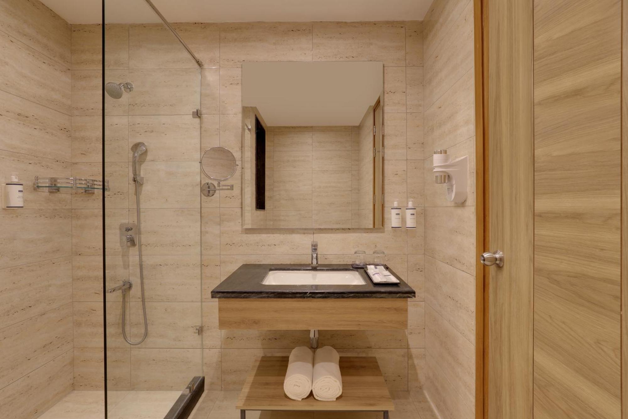 Keys Lite By Lemon Tree Hotels, Urban Square, Udajpur Zewnętrze zdjęcie